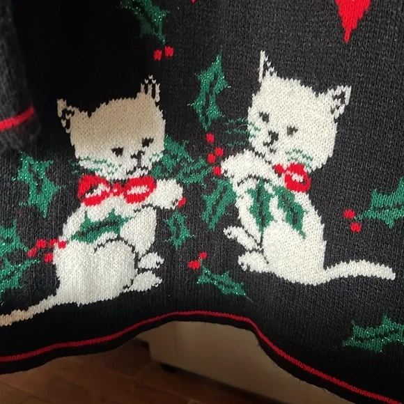 Nutcracker kitten sweater size 3X. For men or women. - Picture 5 of 7